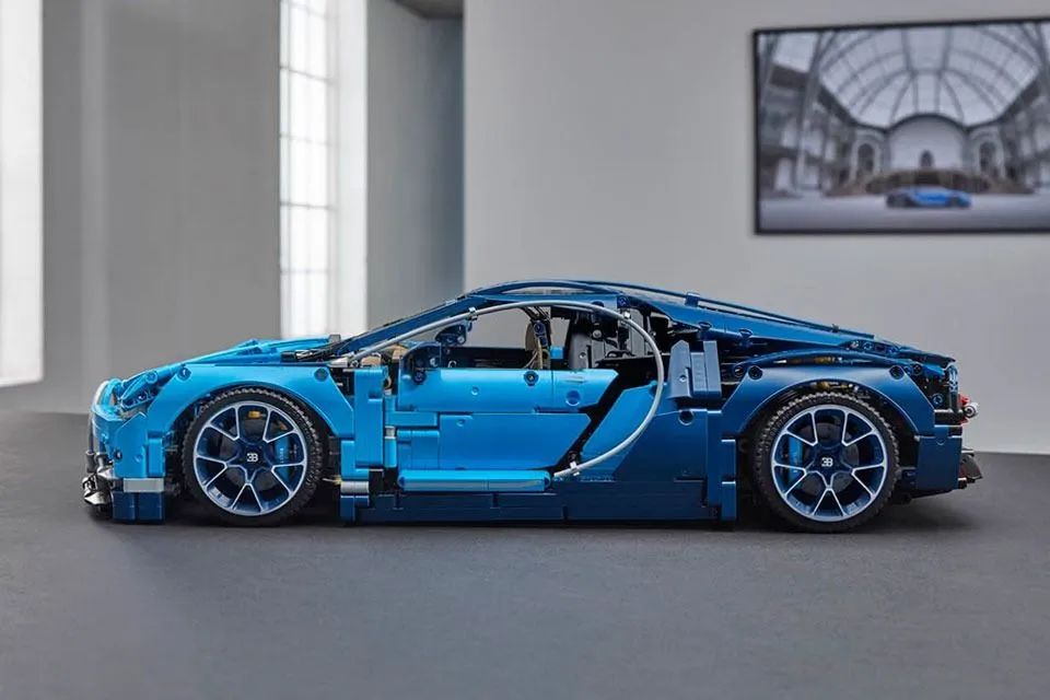 Bugatti Chiron de 3599 peças Kit Blocos de Montar - Foto 2