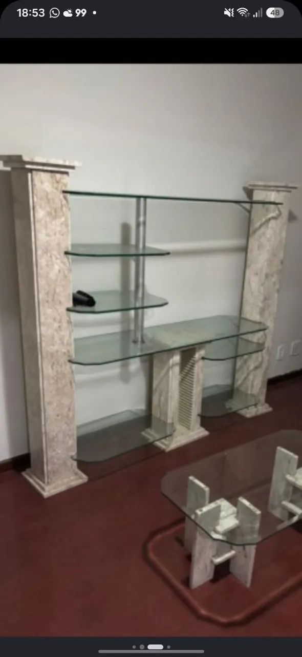 Estante de mármore (rack)