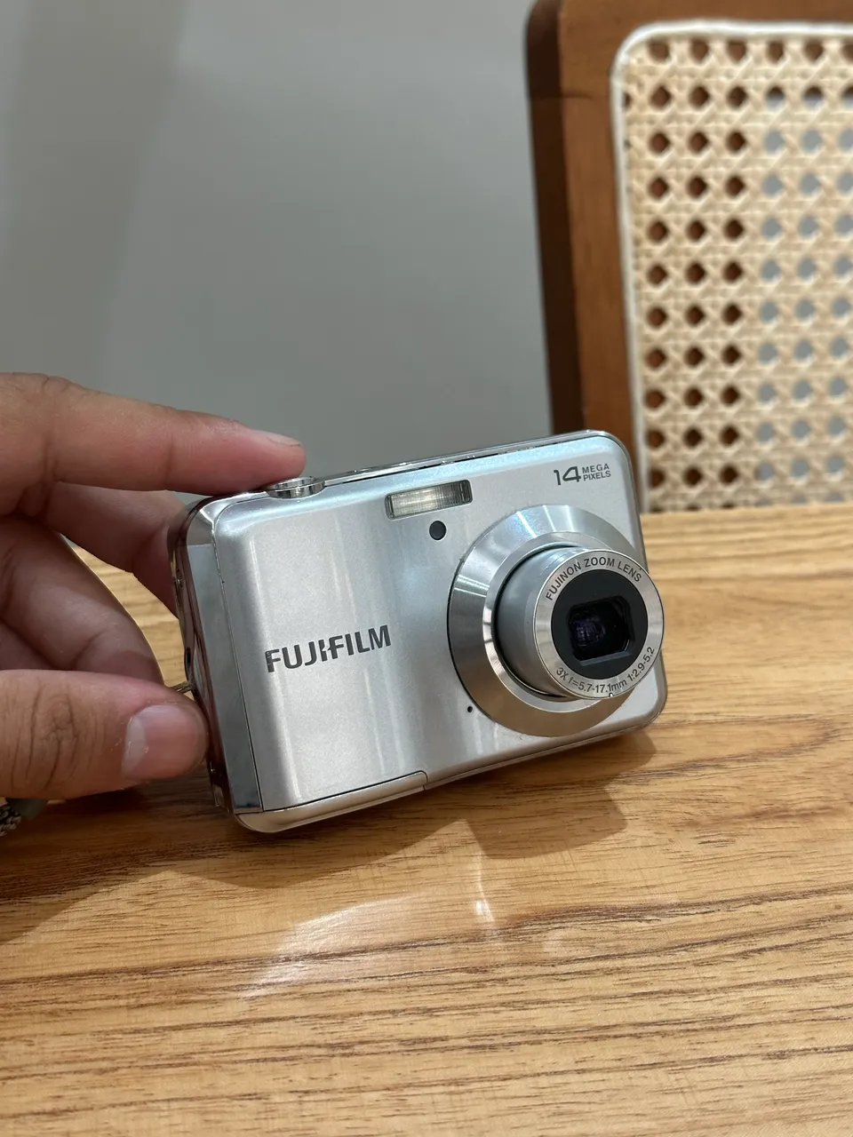 NIKON COOLPIX S8000 BLACK 10X WIDE COMPA 220,00 - Câmeras e