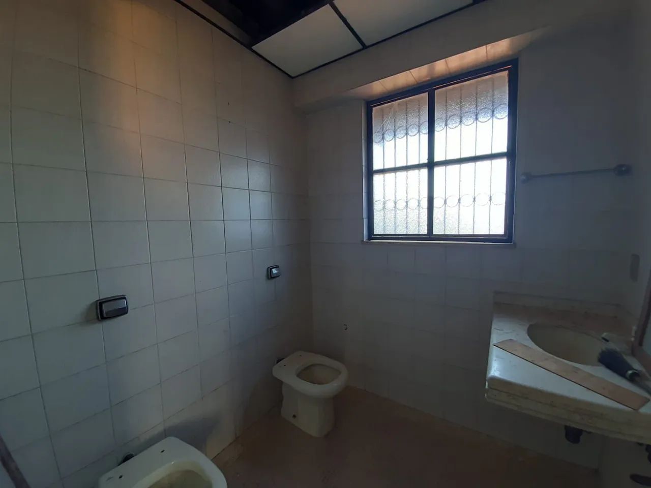 Prédio Comercial e Industrial  - Foto 5