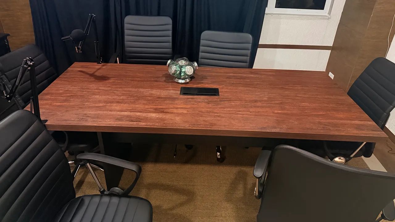 Mesa de reunião  - Foto 2
