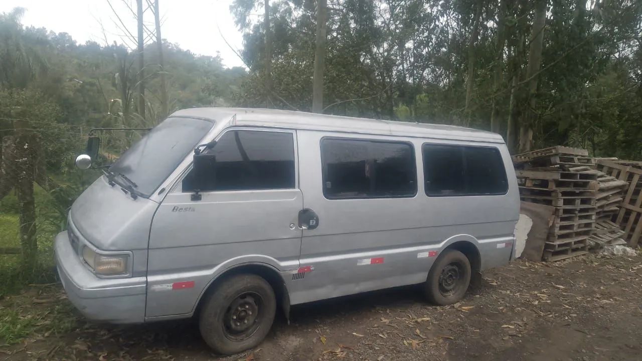Kia Motors Besta EST 2.7 Diesel (10/12lug.) 1997