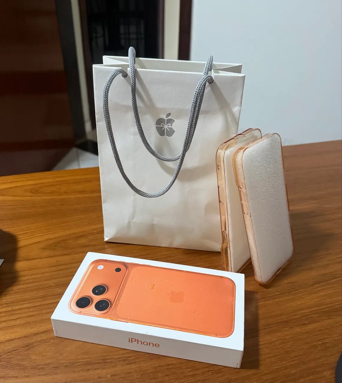 IPhone 17 Pro Max laranja 256gb - Foto 2