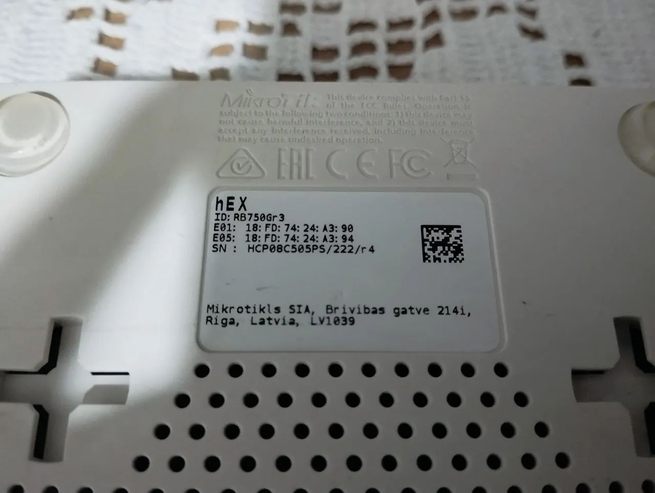Mikrotik rb750 gr3 - Foto 2