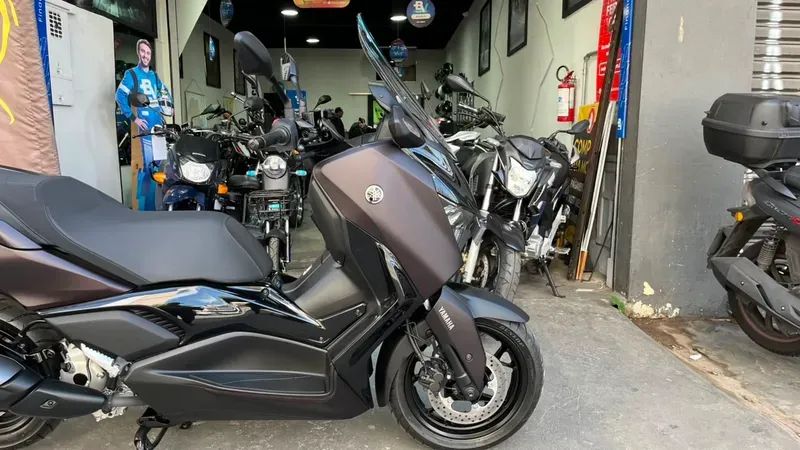 Yamaha XMAX 300  - Foto 5