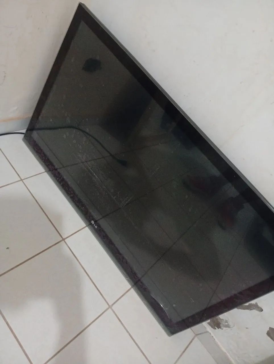 Tv tela quebrada - Foto 2