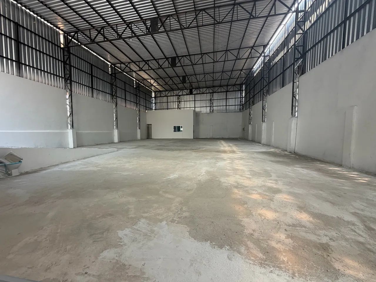 Alugo galpão  660m2 - Foto 5