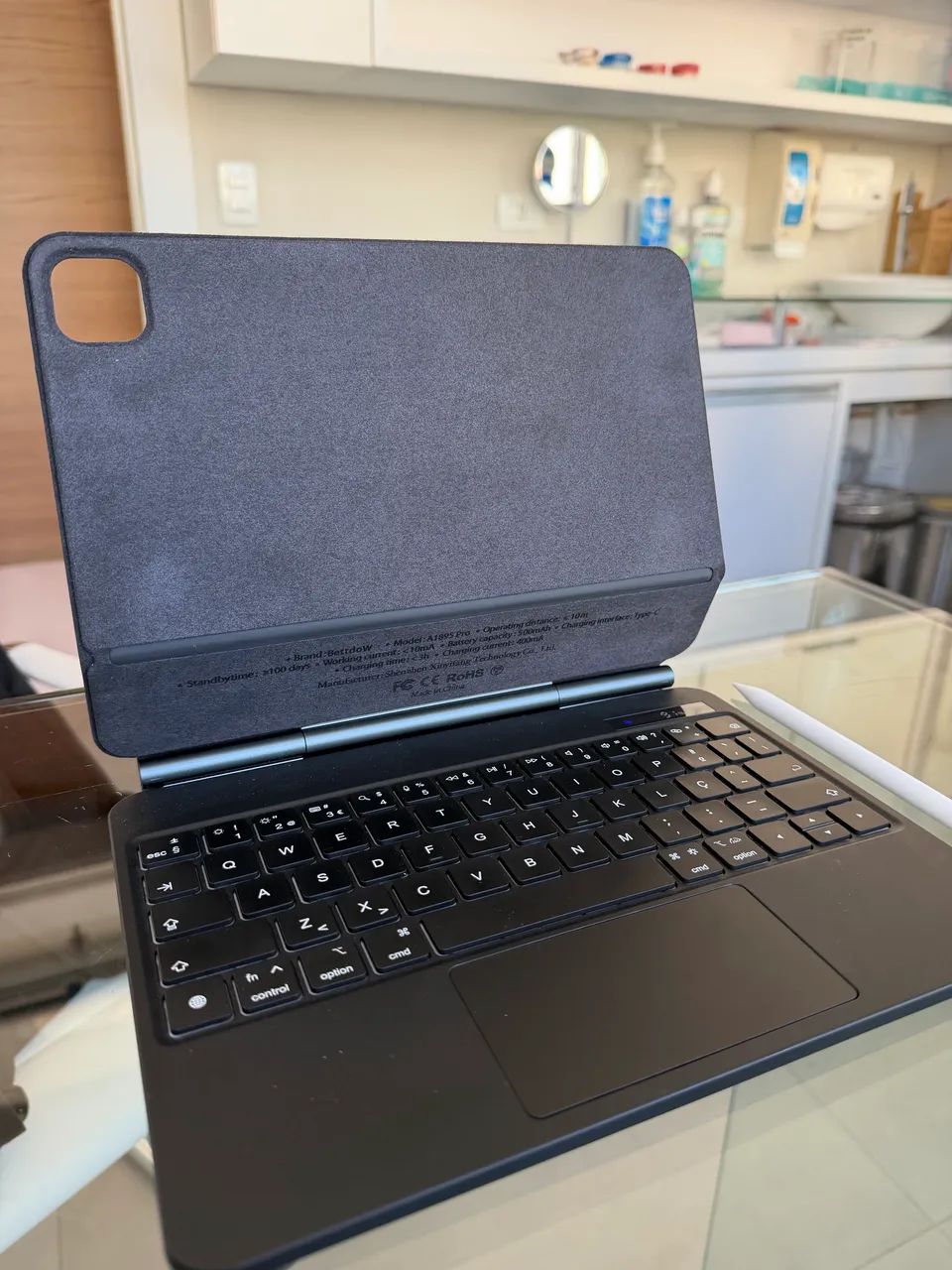iPad Air - M3 - MagicKeybord + Apple Pencil (Novo) - Foto 2