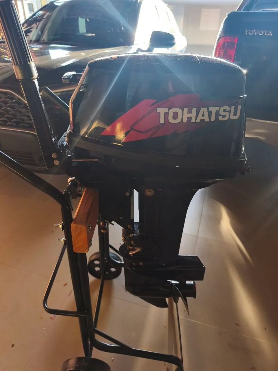 Motor de Popa 18HP Tohatsu 2012 - Foto 7