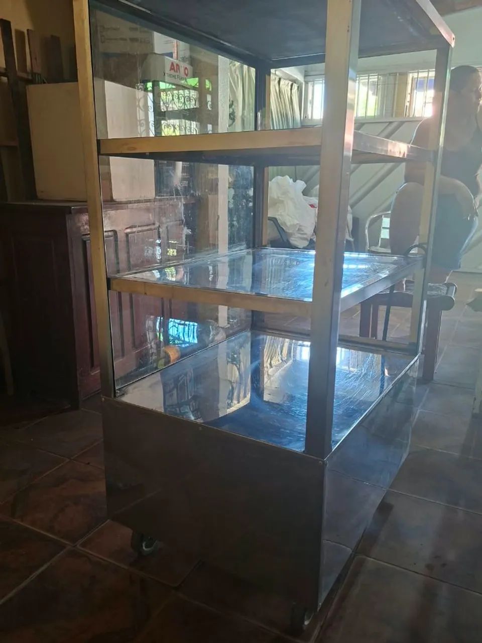 Carrinho expositor de inox com rodinha  - Foto 4