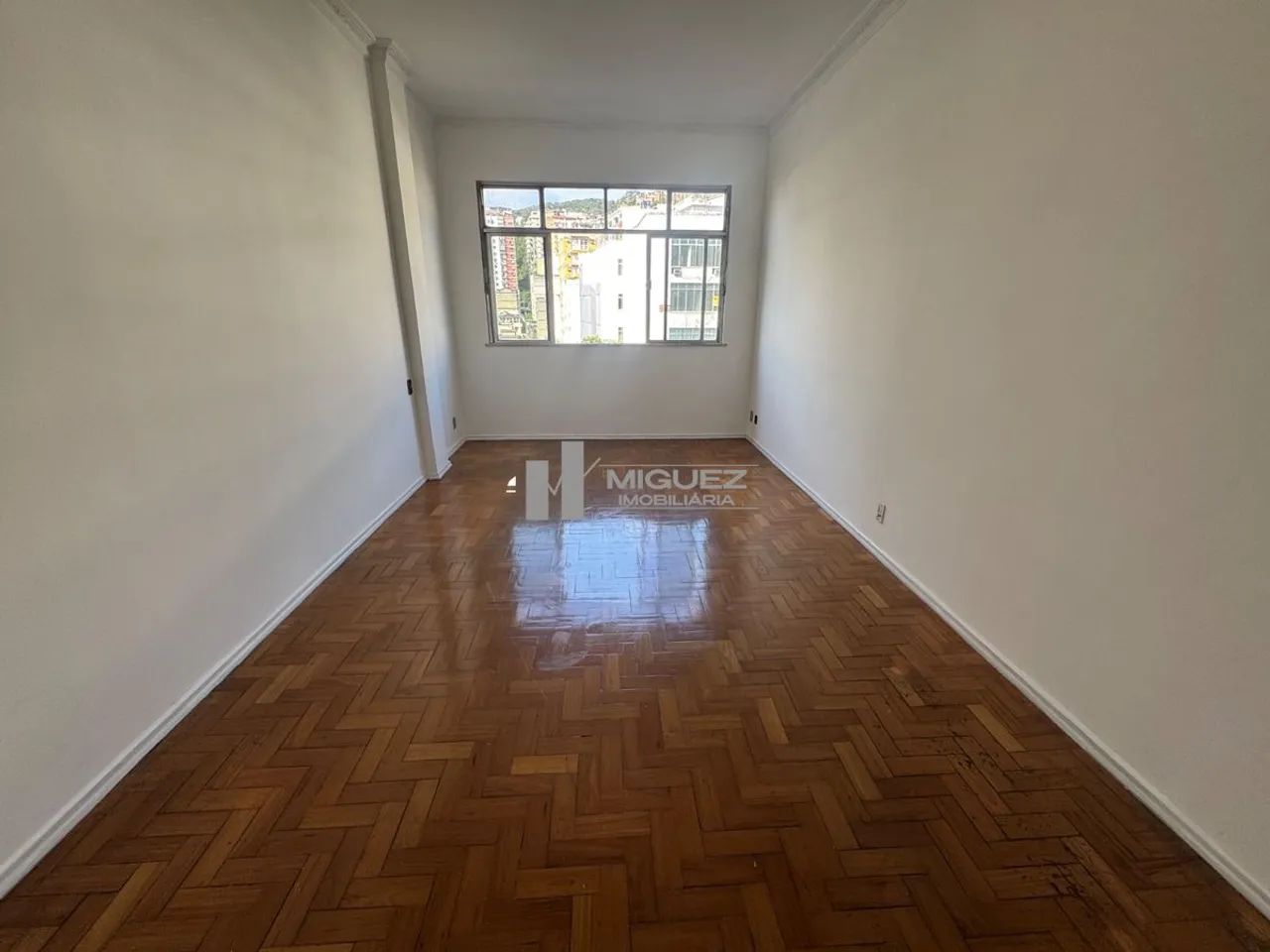 Apartamento à Venda Rua Haddock Lobo, Praça Afonso Pena. 2 Quartos. - Foto 4
