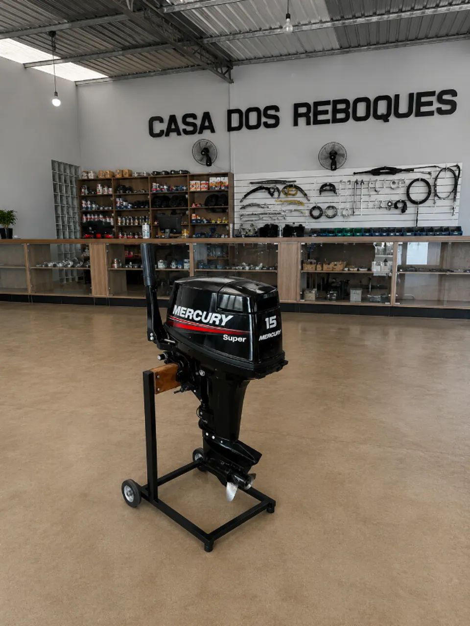 Motor Mercury 15 HP para Barcos e Canoas