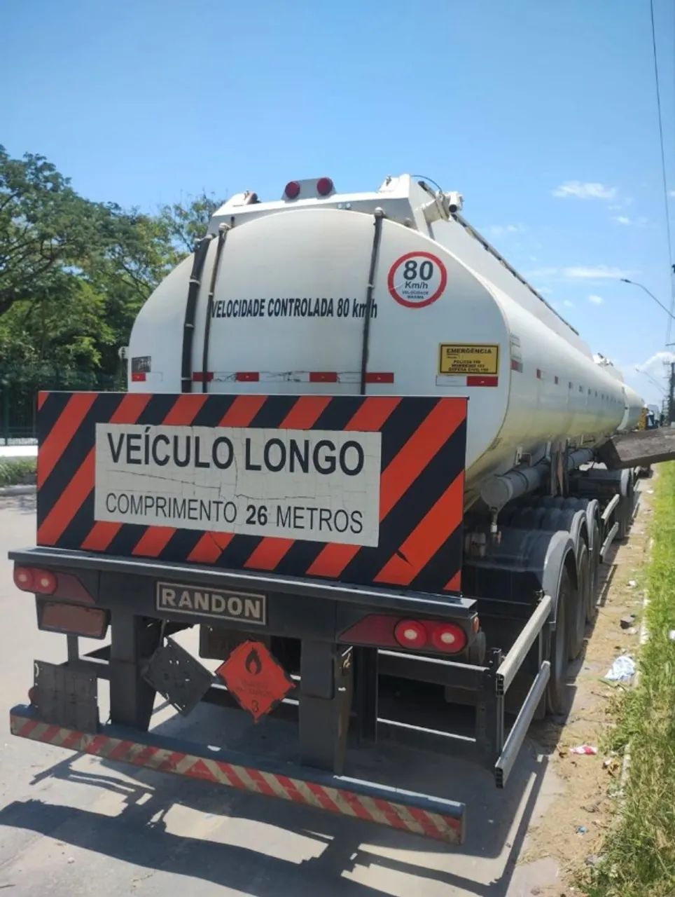 Vendo carreta bitrem 