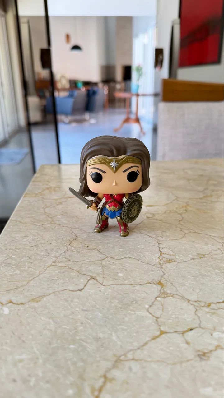 Funko Pop Mulher Maravilha