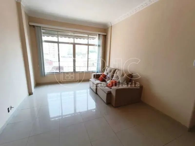 3 Quartos,  Reformado e com Copa-Cozinha  Rua Santa Sofia (Praça Saens Peña) - Foto 4