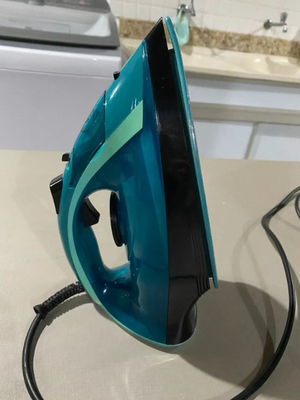 Ferro de passar roupa  - Foto 3