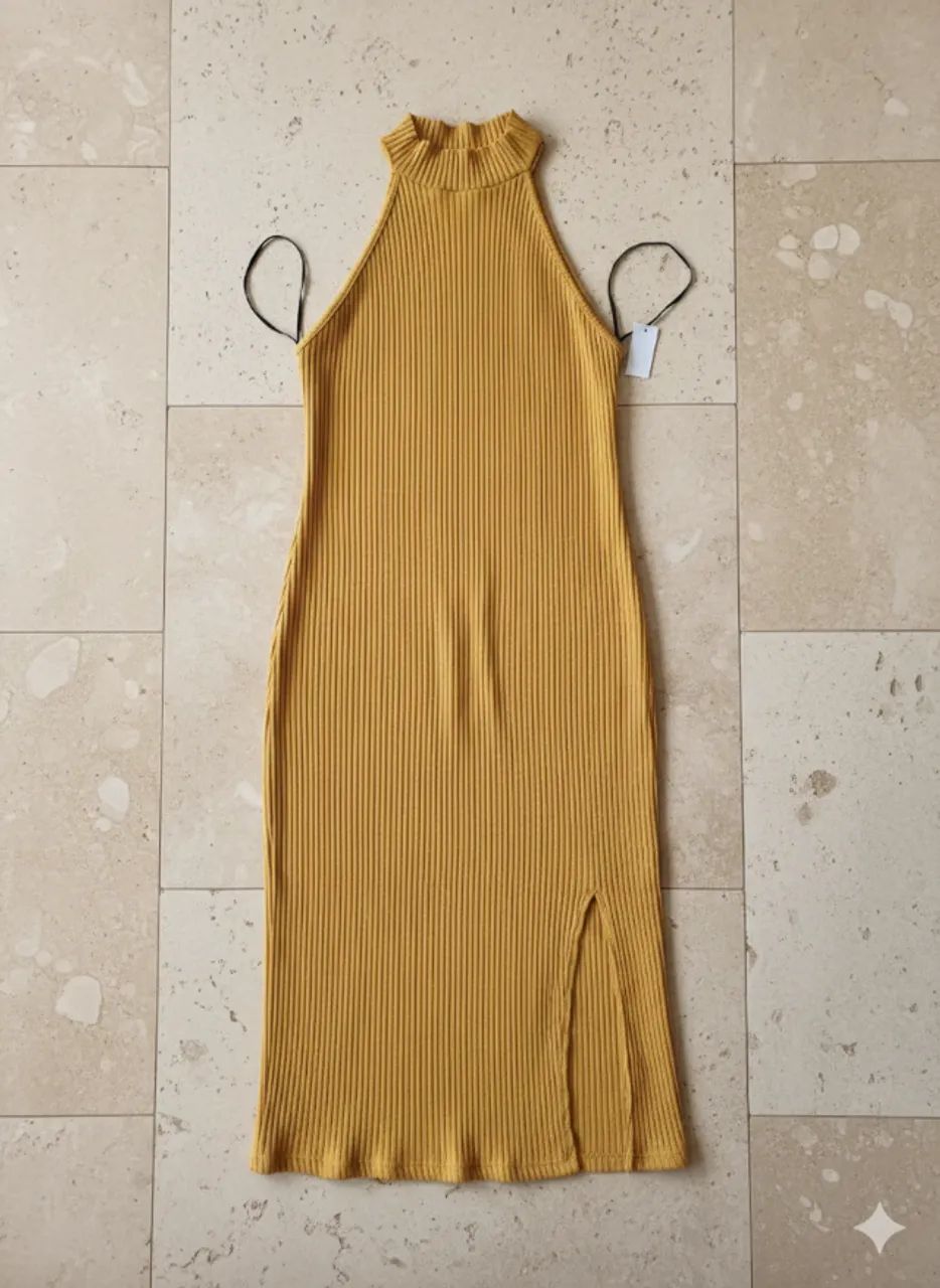 Vestido canelado 