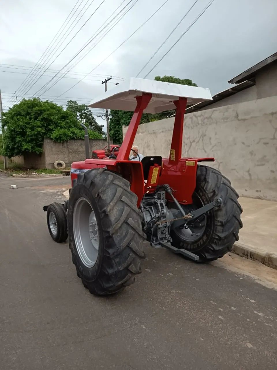 Trator Massey Ferguson MF 265 - Foto 5