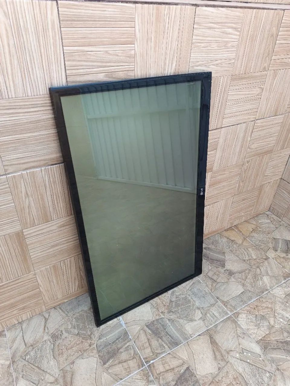 Tv LG 50 polegadas pra concerto