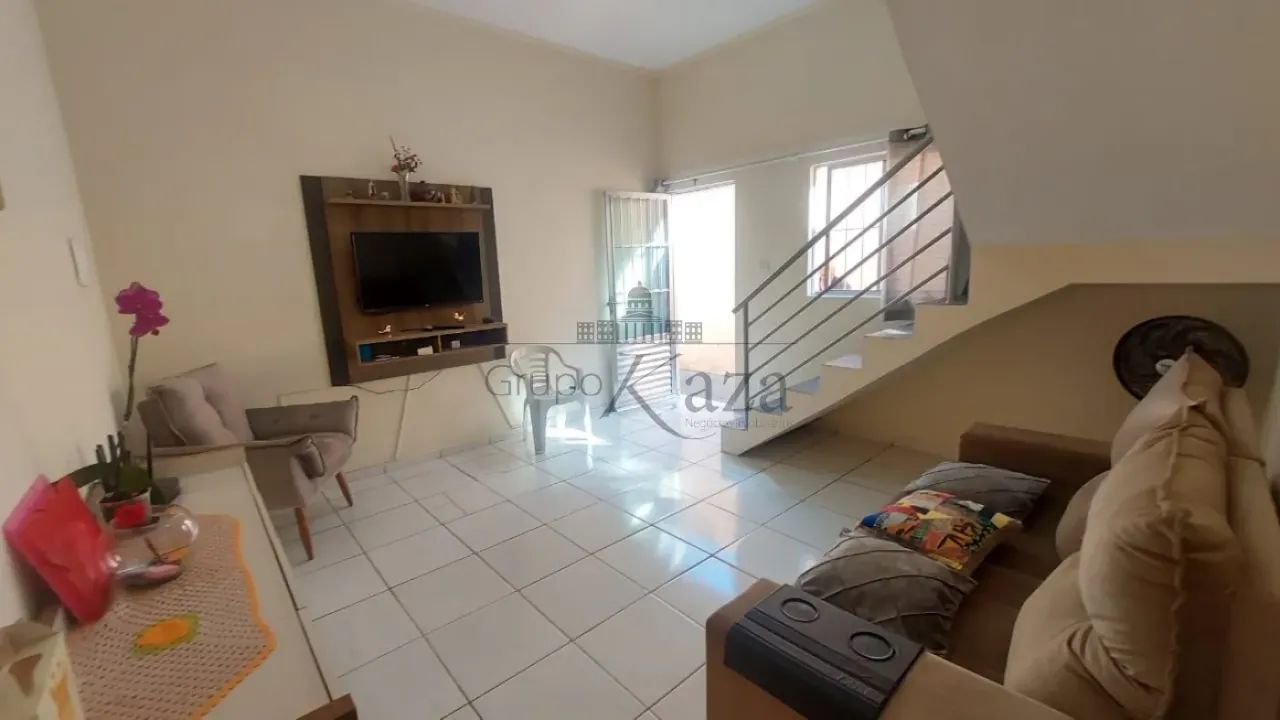 Oportunidade - Casa Sobrado e Ponto Comercial - Cidade Morumbi - 167m².