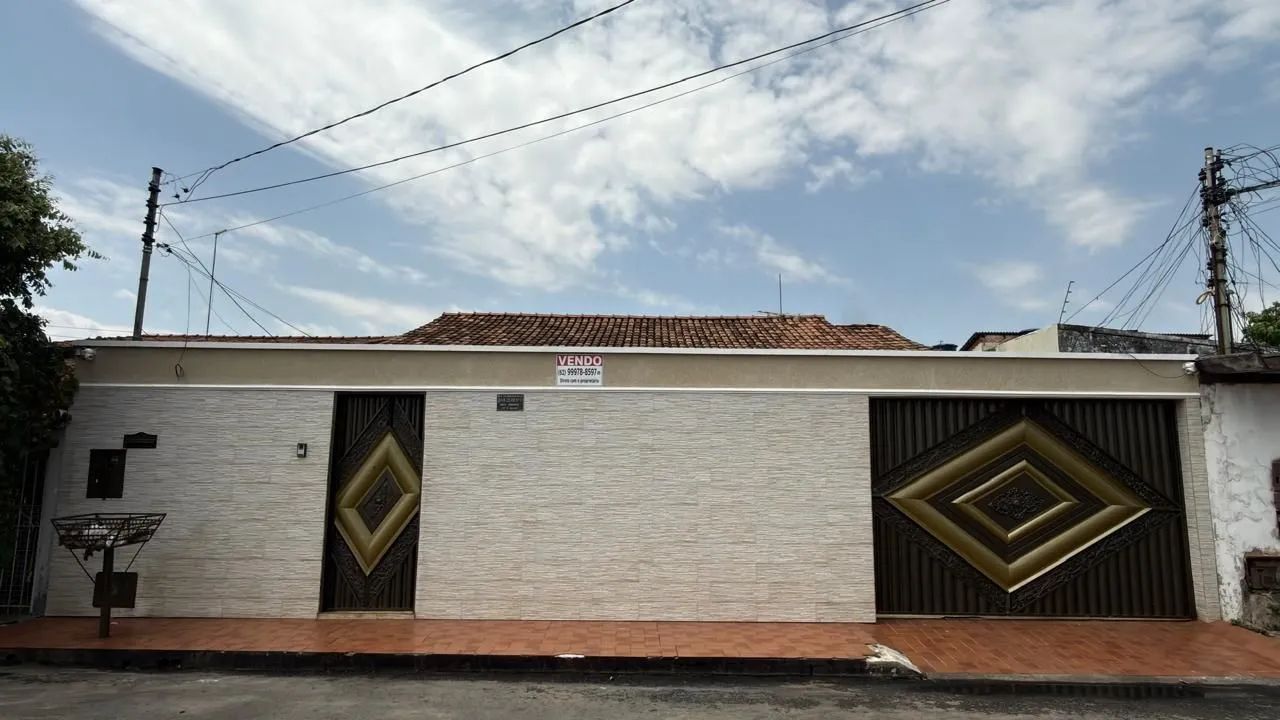 CASA BEM LOCALIZADA  NO SETOR  FAMA 