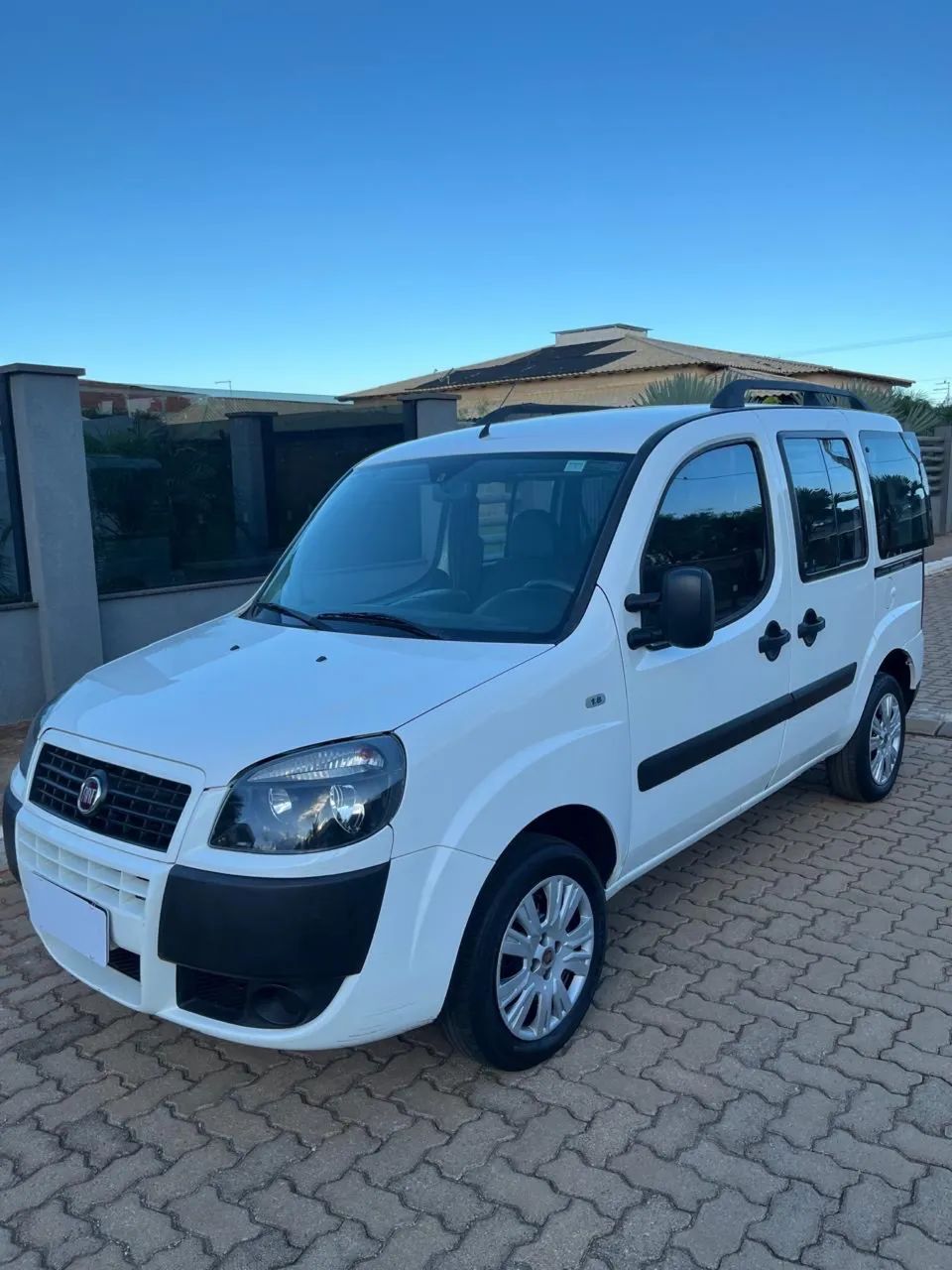 Fiat Doblo Doblo ESSENCE 1.8 Flex 16V 5p 2021