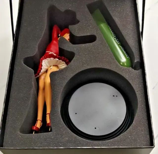 Flight Plan Collectibles On The Nose - Boneca Ack Ack Annie - Foto 5