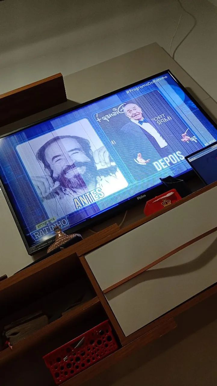 Tv Philco com defeito.