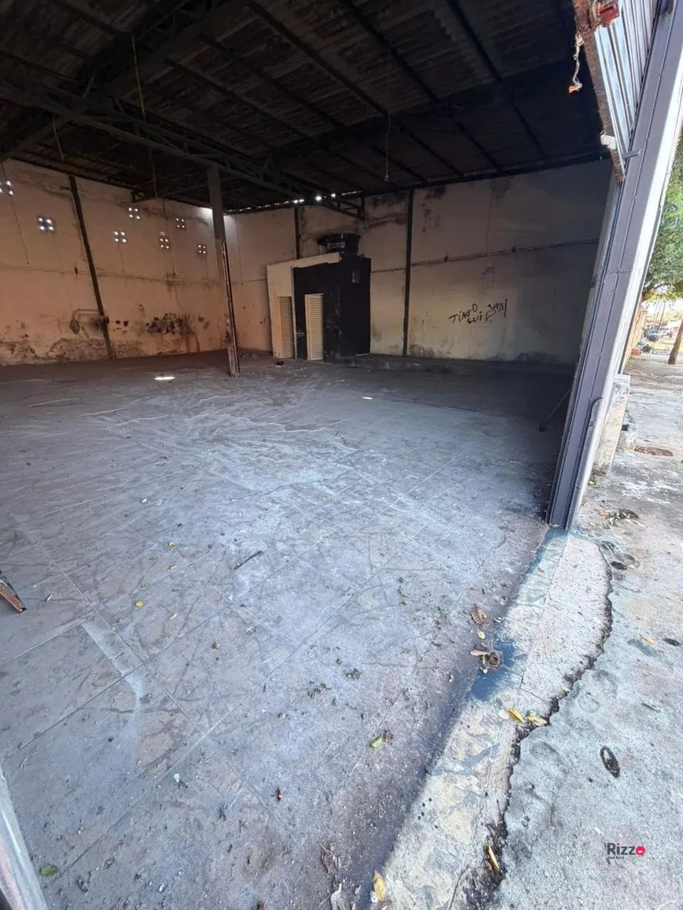 Galpão Comercial Próximo à Antiga Garagem da Anapolina | 300 m², Novo Gama Go - Foto 5