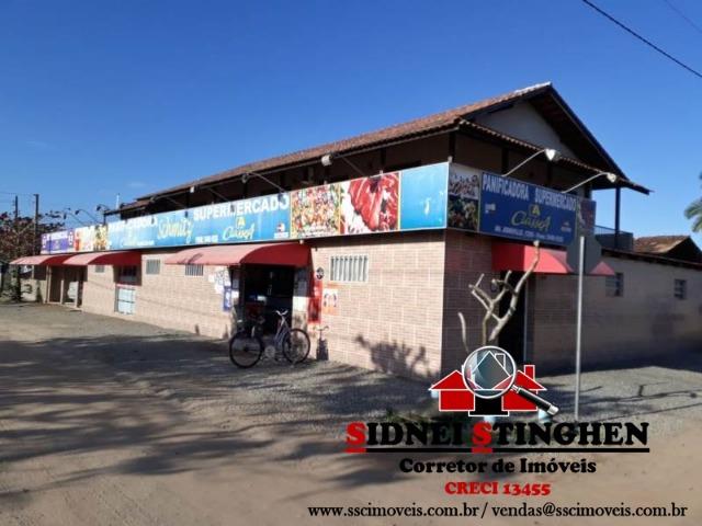 Sobrado comercial e residencial! Salão comercial mais 03 apartamentos! - Foto 2