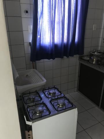 Alugo apartamento