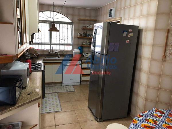 Casa com 5 quartos - Bairro Jardim Lolata em Londrina - Foto 6
