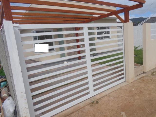 Ótima casa nova 2 quartos 1 suite esta pronta para morar - Foto 2