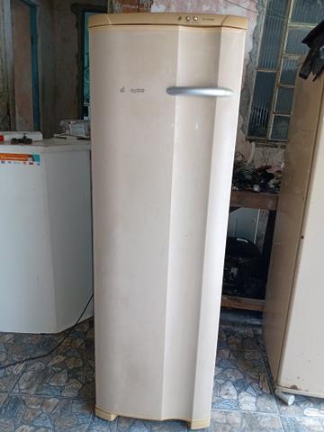 Frizer Eletrolux 6 gavetas