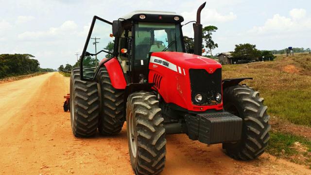 Máquinário Agrícola - Foto 2