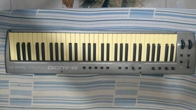 Vendo controlador M-Audio(dependendo entrego na sua cidade) - Foto 2