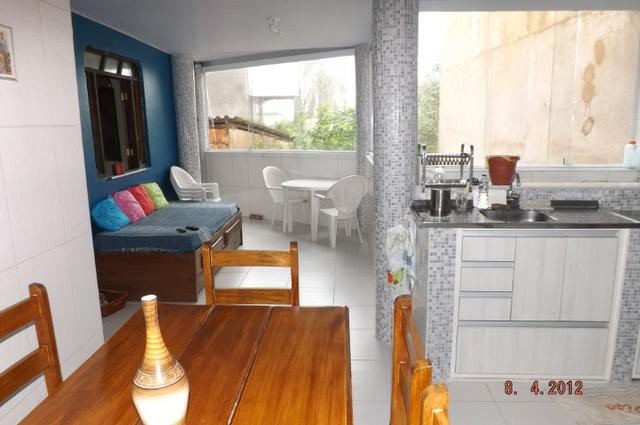 Ótima casa 3 suítes uma V garagem 185 Mil nas proximidades B Brasil Itapuã