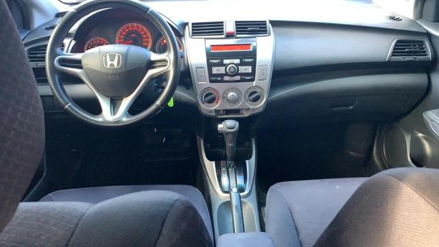 City 1.5 LX Aut *