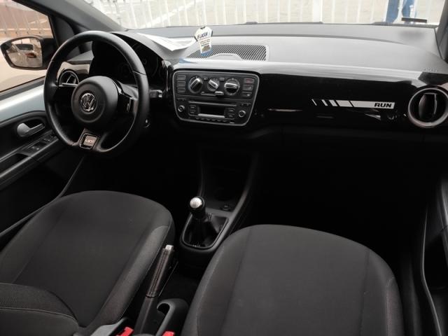 VOLKSWAGEN UP 1.0 MPI RUN UP 12V FLEX 2017 - Foto 5