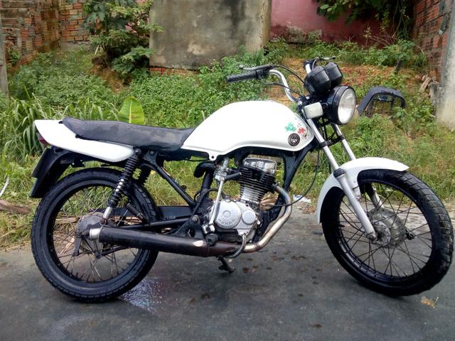 Honda 99 barata.