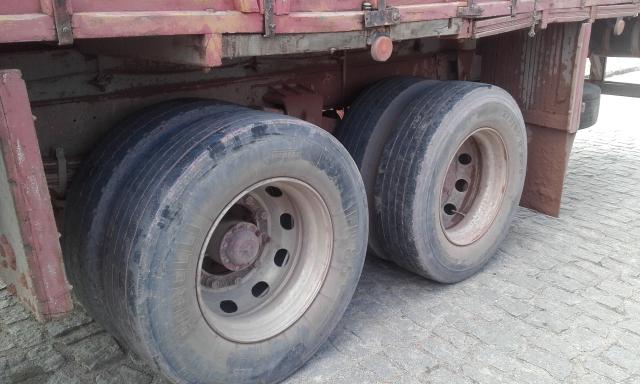 Vendo um 1516 Boiadeiro