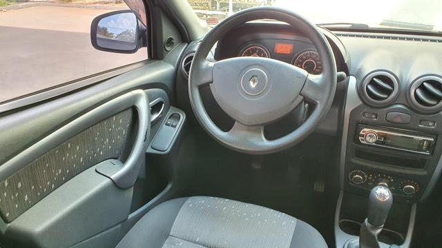 Renault Logan Expression 1.0 Hi-Flex 2012 Manual Completo - Foto 15