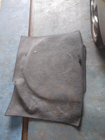 Tapete açoalho do porta mala Audi A3 2002