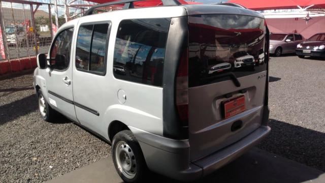 Doblo(1.3)(completo)(Financie até 100%)(Parcelas a partir R$490,00(9. *zap) 2002 - Foto 6
