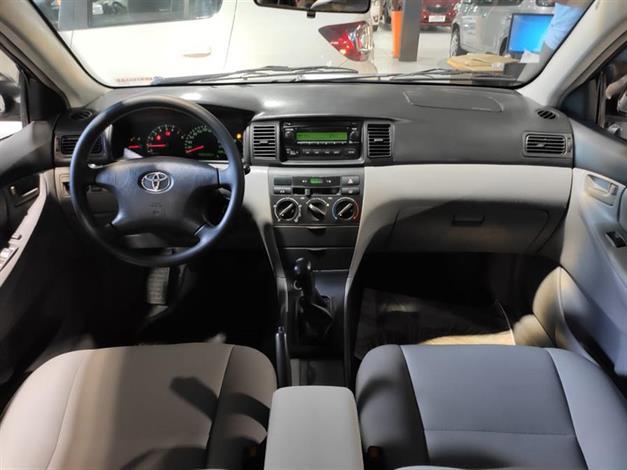 Toyota Corolla Sedan XEi 1.8 16V manual fazemos troca com troco - Foto 4