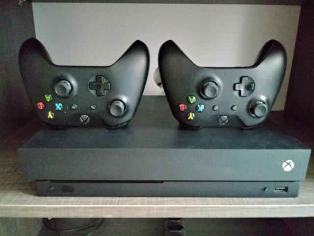 Xbox One X