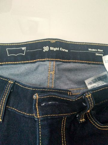 calça levis feminina tamanho 40