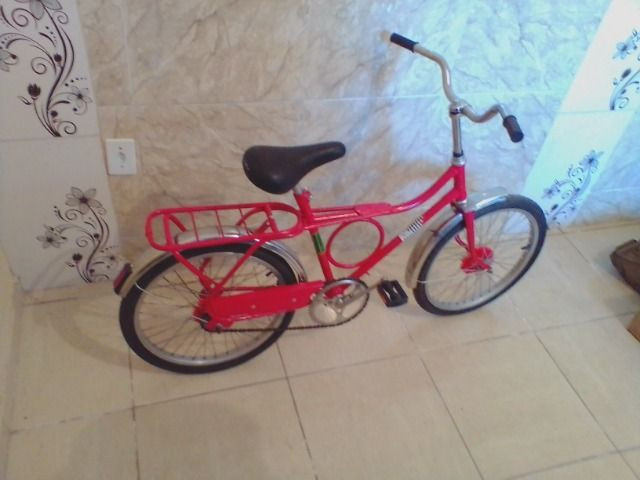 Bicicleta antiga monark barra circular aro 20 vermelha - Foto 3