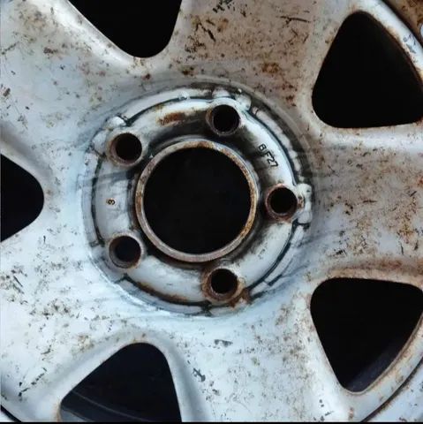 Roda aro 15 de Ford ranger 