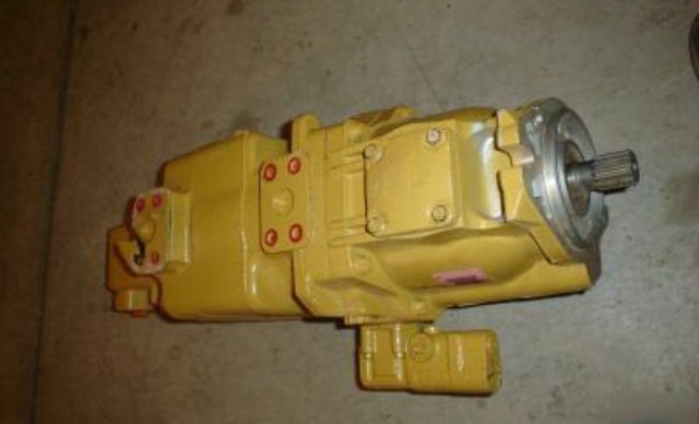 Bomba hidráulica Caterpillar 938 GII